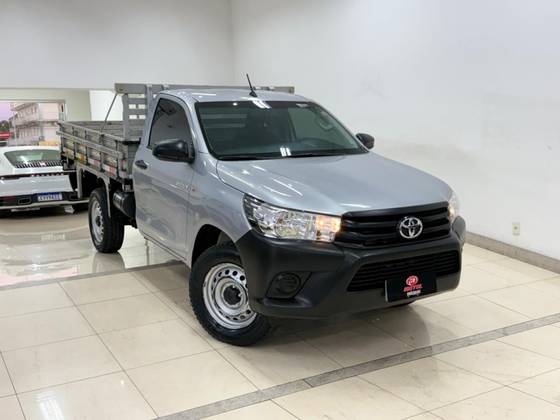 TOYOTA HILUX 2.8 D-4D TURBO DIESEL CHASSI 4X4 MANUAL